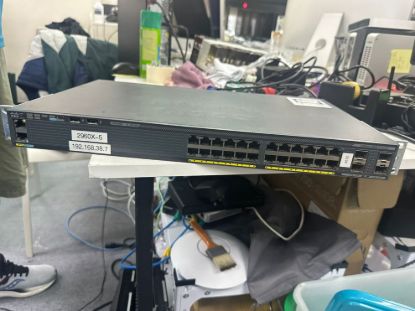 圖片 Cisco Catalyst 2960-X Series Switch, Model: WS-C2960X-24TS-L (✌️✌️)
